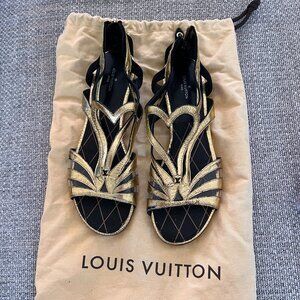 Louis Vuitton Queen of Hearts Gold Sandals Size 38.5 ASO Alicia Vikander